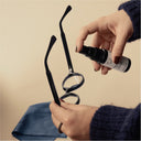 EYEWEAR AND TECH CARE KIT